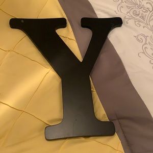 Wall Decor letter ‘Y’